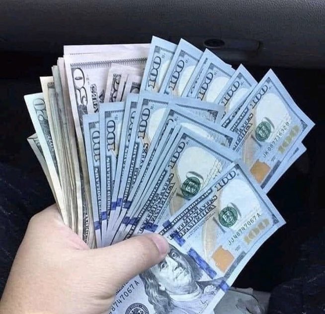 Mommaheather980's tweet photo. I really had a good time spoiling one of my daughters. I’m giving out $1,500 to the first 100 sugar baby to Like & RT this #legitsugardaddy #sugardaddylegit #usasugardaddy #sugarbabylegit #cashapp https://t.co/ksZ7pNqY6h