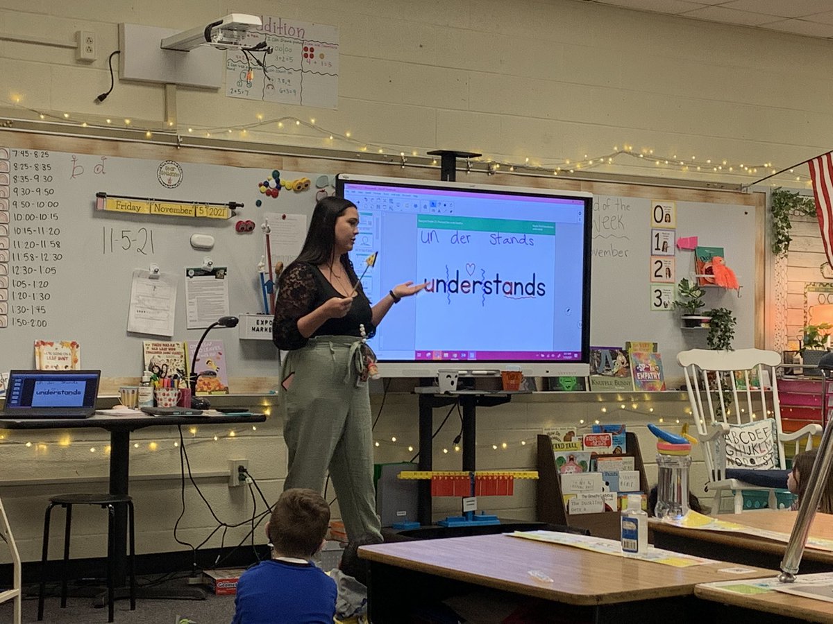 How smart are our 1st grade students <a href="/PorterRidgeESNC/">Porter Ridge ES</a> ! They are decoding multisyllabic words! <a href="/FlyleafLiteracy/">Flyleaf Publishing</a> <a href="/UCPSNC/">Union County Public Schools</a> <a href="/AGHoulihan/">Andrew G. Houlihan</a>