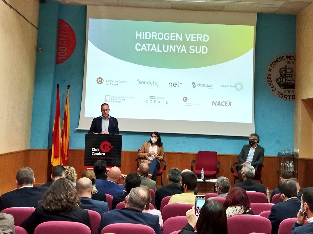 govterresebre's tweet photo. #aramateix la Jornada 'Hidrogen verd. Catalunya Sud' #SOMFETS a @cambratortosa que presenta el projecte, impulsat per #URV, arriba a la recta final amb Marga Estorach, responsable Energia @Copate_TE i el director @agriculturacat, Jesús Gómez, presenten l'adequació a #TerredelEbre https://t.co/oZZJE1GMIB