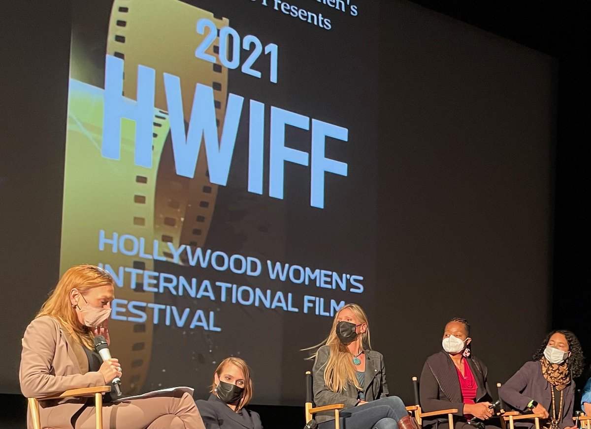 Hollywood Women's International Film Festival (@HollywoodWFFest) on Twitter photo 2021-11-05 13:09:25