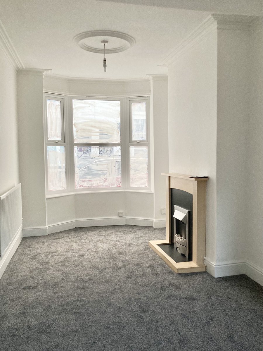 CarlaK75's tweet photo. We’re delighted to bring this property back into use! A true partnership effort: we bought from @thirteen, had it refurbished by @CCampus87 and we will let to a family via @MbroCouncil’s #homeless team. #home #community #Teesside #socialimpact @EthicalHousing @EthicalLets https://t.co/uQZ5Qkdmt5