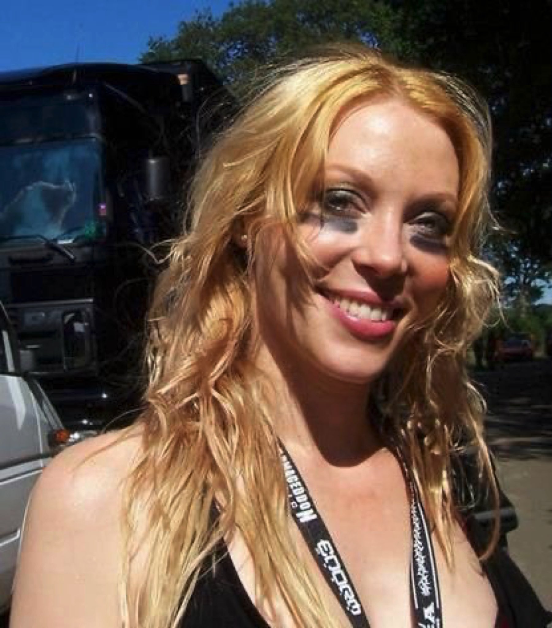 Happy birthday to my queen Angela Gossow    