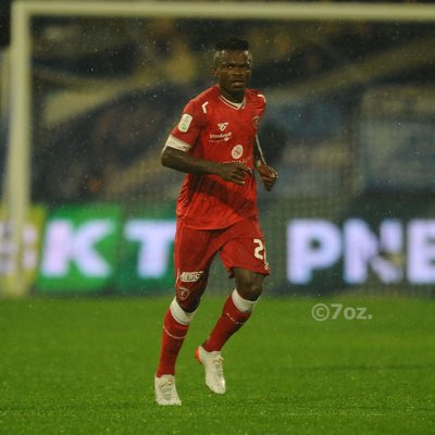 Ck28Christian's tweet photo. #NuovaFotoProfilo https://t.co/LoemdApTRx