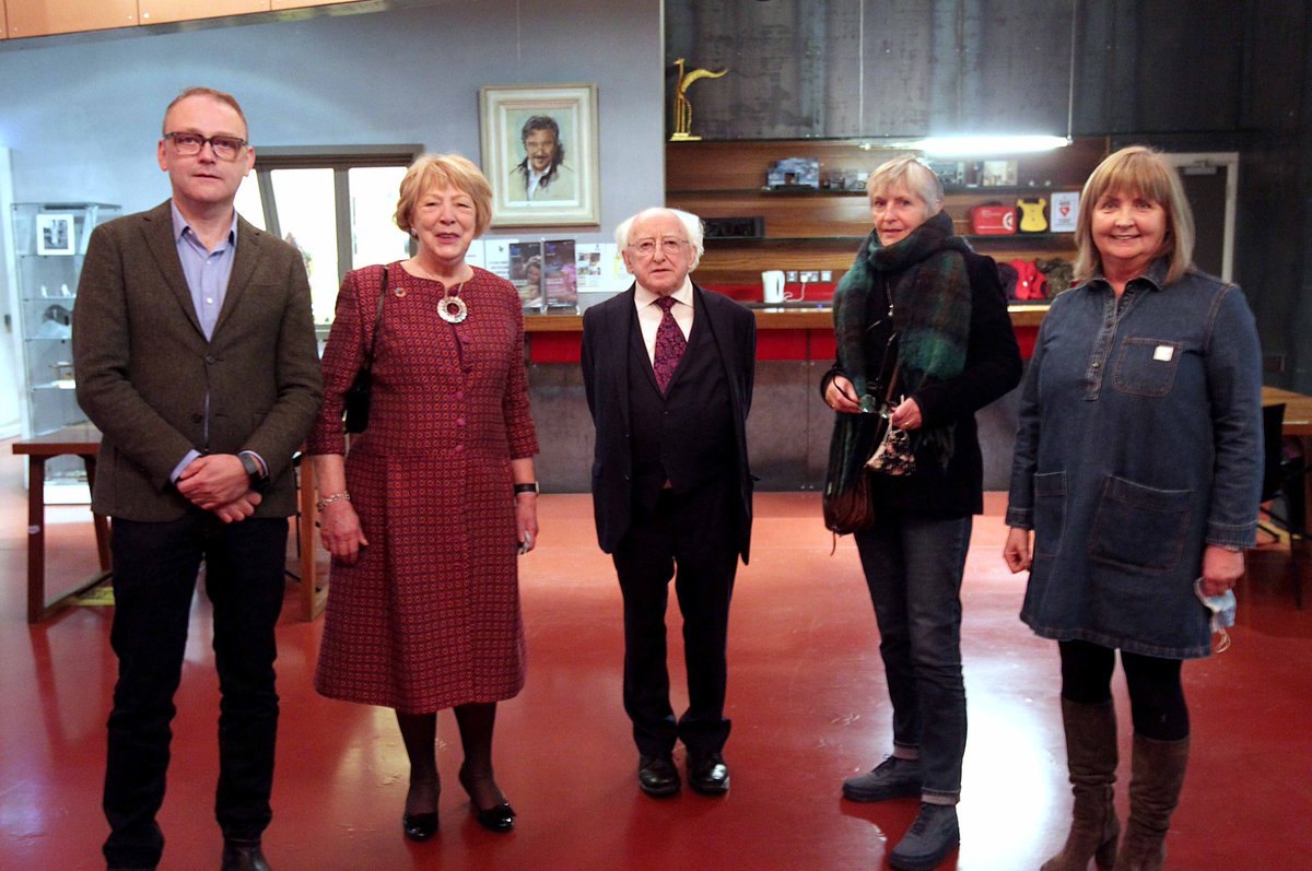 PlaywrightConvo's tweet photo. We had a special visit from President Michael D. Higgins yesterday, who met with the #ConversationsOnAPlaywright participants at @TheLirAcademy 

It was a pleasure welcoming him and his wife to this celebration of Tom Murphy's work! https://t.co/YmrhM3HzJr