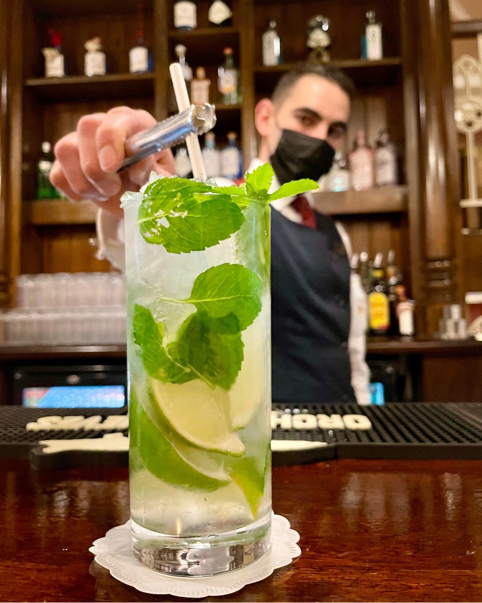 KingsleyHotel's tweet photo. Mojitos π±
Fresh mint sourced from our vegetable patch, utilised to enhance the thirst quenching taste that is presented within Mojitos at Fishers Bar.
#TheKingsley #FishersBar #Mojito #CorkBar #PureCork #LuxuryHotel #Hotel #CorkCityCentre #Bar #Hotel #LuxuryHotel https://t.co/RFWdRy141b
