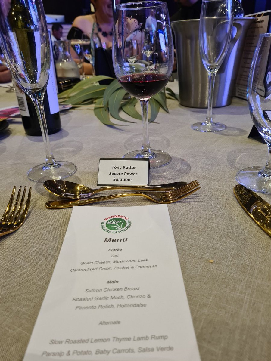 SecurePowerSoln's tweet image. #smartasfox time for music and food