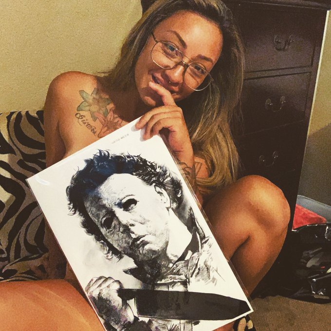 Bend me over with a #MichaelMyers mask on 🤪 . . . . . #fuckme #bendmeover #halloweenslut #halloween2021<a href="/tag/michaelmyers"class="tags">#MichaelMyers</a><a href="/tag/fuckme"class="tags"><span>#fuckme</span></a><a href="/tag/bendmeover"class="tags"><span>#bendmeover</span></a><a href="/tag/halloweenslut"class="tags"><span>#halloweenslut</span></a><a href="/tag/halloween"class="tags"><span>#halloween</span></a>