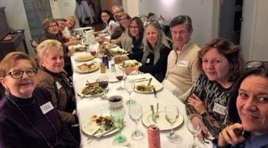 DemsHamilton's tweet photo. Hamilton-Burlington Area DA Members-
**Thanksgiving potluck dinner**
**November 25**
For details and to RSVP, go to:  https://t.co/BZbGIaRNZc https://t.co/OQ19nUYoK2