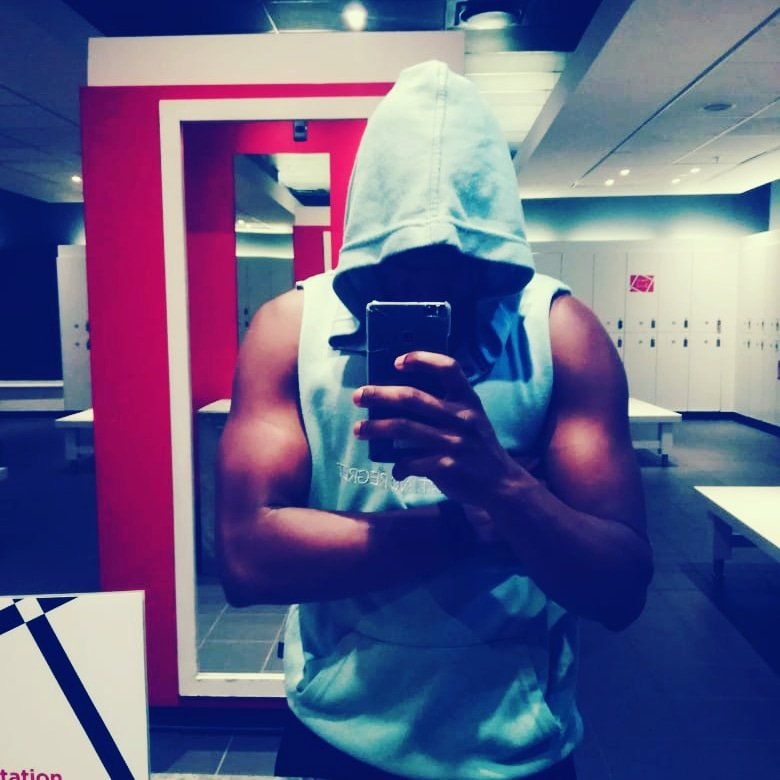 Zakes_Mda's tweet image. #FridayFeeling #PersonalTrainer #GroupExerciseInstructor #MDAPersonalTrainer #DareToBeDifferent #QuittingIsNotAnOption #TimeForWar