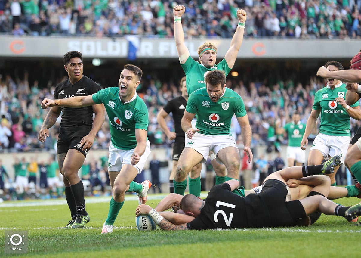 Inphosports's tweet photo. #OnThisDay five years ago, the most iconic of @IrishRugby days, as they defeated the All Blacks in Chicago and paid tribute Anthony Foley while doing so in Solider Field (@DanSheridan2012 & @BillyStickINPHO) #TeamOfUs #ShoulderToShoulder #ForAxel https://t.co/GDXfzvzFLf
