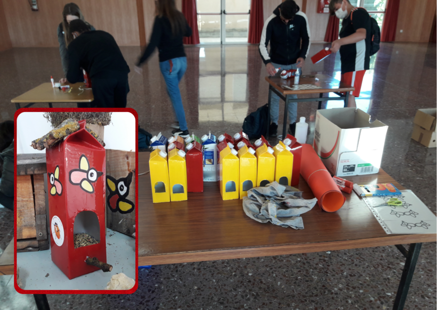 GVAparcs's tweet photo. 🍂🐦El #DíaInternacionalDeLasAvesMigratorias fabricamos comederos para aves pequeñas con materiales reciclados y charlamos en el Barranco del Agua de Chera sobre las aves y el cambio climático como uno de sus principales retos ☀️#PNCheraSotDeChera https://t.co/O66snN8pKL