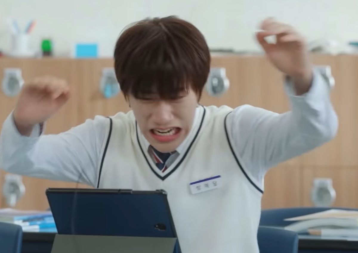 cupbluee's tweet photo. ต้องมีเสียงอะไรออกมาเเน่ๆน้องดูกลัวมากๆ อยากดูเเล้ว วันที่ 12 ยัง 
#BANGYEDAM #YEDAM #TheMysteriousClass #TREASURE #WEBDARMA https://t.co/qaL5lAZ2RY