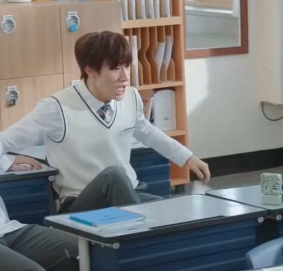 cupbluee's tweet photo. ต้องมีเสียงอะไรออกมาเเน่ๆน้องดูกลัวมากๆ อยากดูเเล้ว วันที่ 12 ยัง 
#BANGYEDAM #YEDAM #TheMysteriousClass #TREASURE #WEBDARMA https://t.co/qaL5lAZ2RY