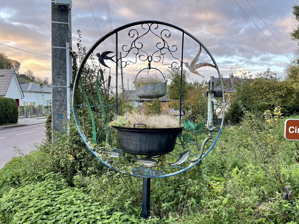 Toujours aussi moche 🙄