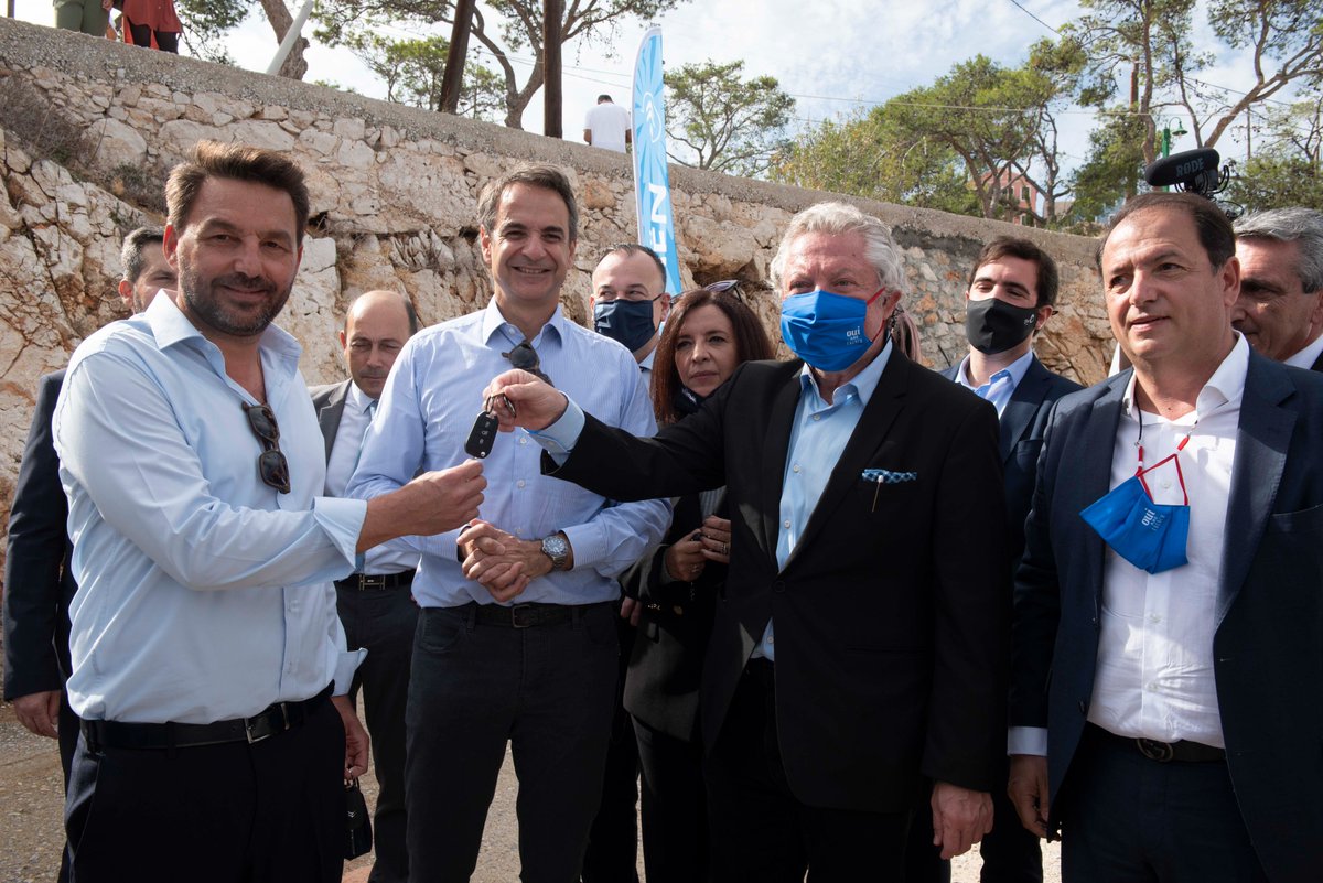 ccifhel's tweet photo. #Χάλκη,το νέο #GR_eco νησί με 🇫🇷 σφραγίδα.
Στα εγκαίνια παρευρέθηκαν μεταξύ άλλων οι @kmitsotakis, @KostasSkrekas, #Patrick_Maisonnave, @ASdoukou, @AdonisGeorgiadi, @Vkikilias, o Δήμαρχος της Χάλκης, Ε. Φραγκάκης, ο Περιφερειάρχης Νοτίου Αιγαίου, Γ. Χατζημάρκος https://t.co/WLcyBYavxA