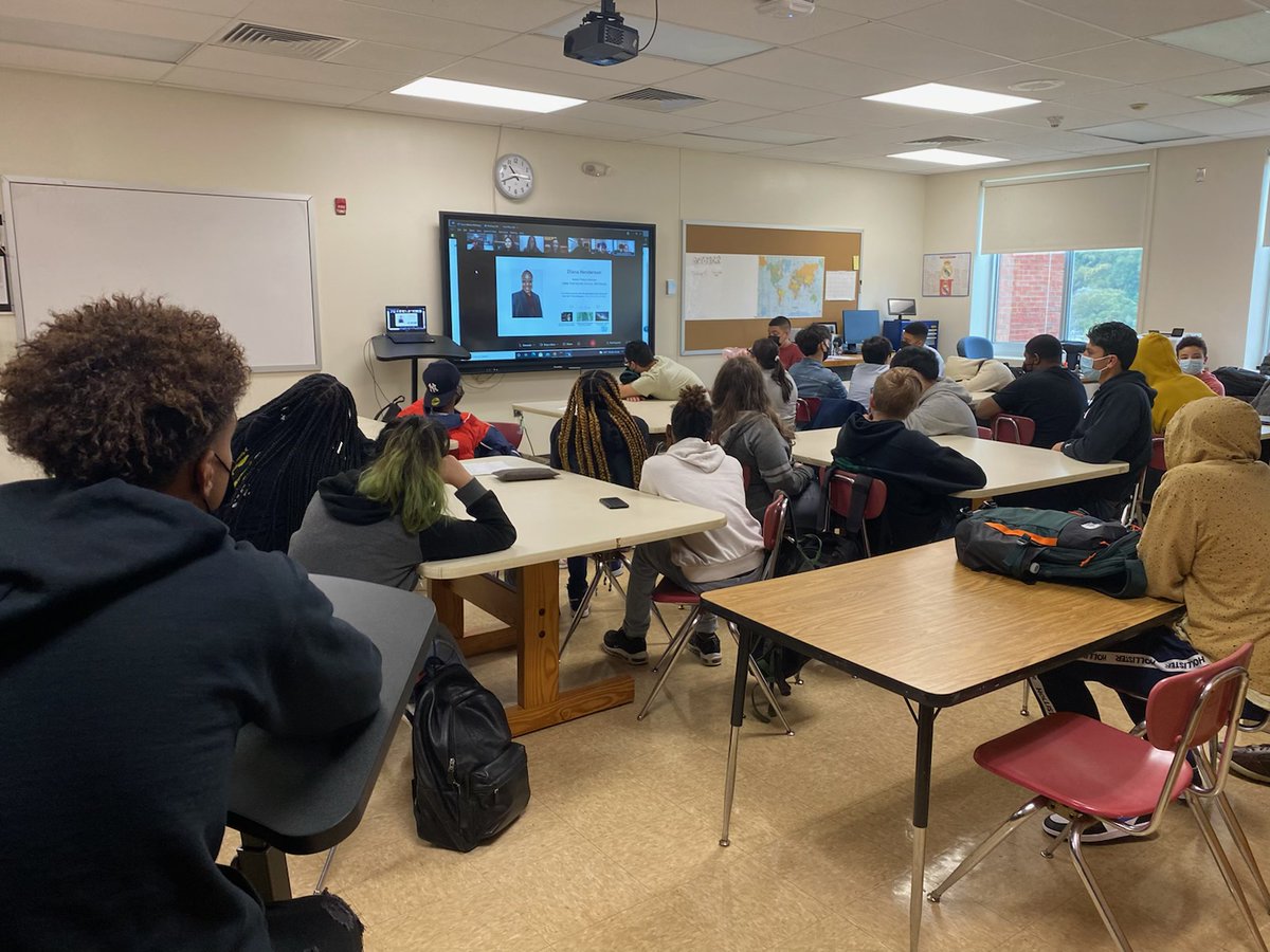 We're so proud of our future leaders! Last month our P-TECH students both attended and participated in CyberSecurity Career Day!

This is @PTECHNETWORK 

#WeArePTECH
#childrenareourfuture
#CybersecurityAwarenessMonth 
#nfa_ptech
#technology