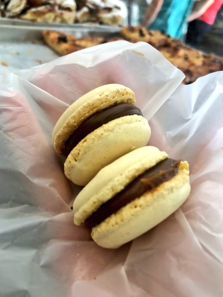 PreciosRosario2's tweet photo. Como siempre, todo excelente en #LaContinental (Sarmiento y Montevideo)
💰 Desde $60 c/u #Donas
💰 $70 c/u #Macarrones (Dulce de leche y Nutella)
💰 $100 c/u #Canolis
Y muchas, muchas cosas ricas 🎂
#FotoTestigo 📸 https://t.co/OlRfkn68RL