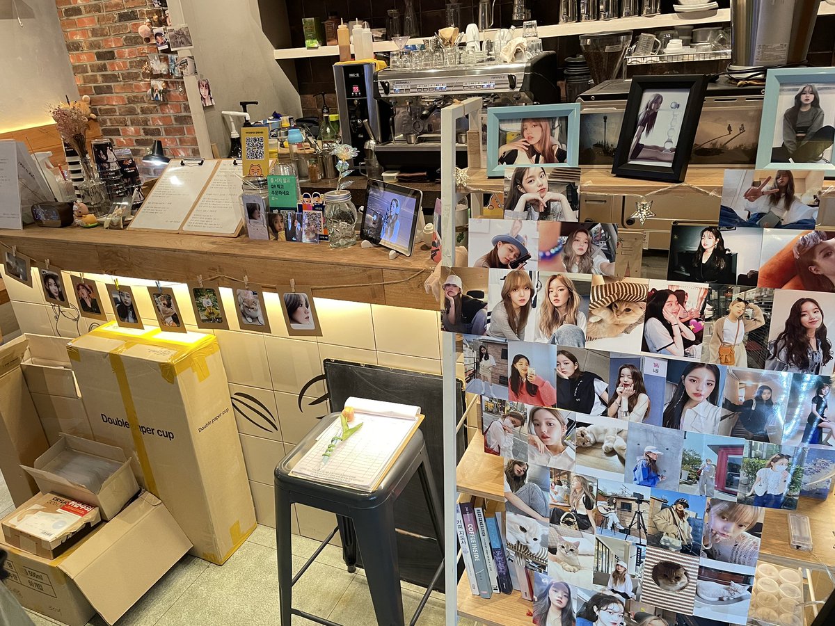 내일 11/6일부터 11/9일까지 4일간 
카페 샤츠인젤에서 4주년 이벤트를 진행합니다.
많은 방문 부탁드립니다.