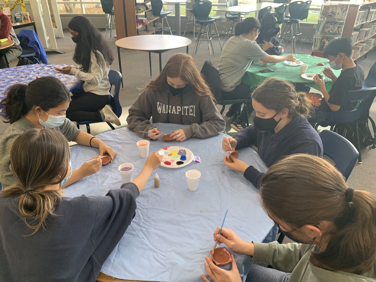 LibraryMpc's tweet photo. Painting diyas in the library is one of our most popular after school activities, followed closely by making paper lanterns. Happy Diwali, @mpclc4 
#shareyourLLC https://t.co/Dm6FkVwVYj