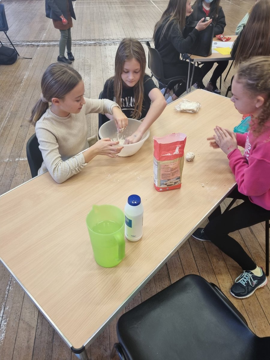 MrsSmithFGS's tweet photo. Over both lunchtimes our Culture Ambassadors led activities including making candle holders, lantern making and colouring in.
Our wonderful art department also designed Mandala outlines for students to colour in with chalk in the yards #fgssmsc @FlixtonGS @MissMcGouganFGS https://t.co/PxU0VhC3D4