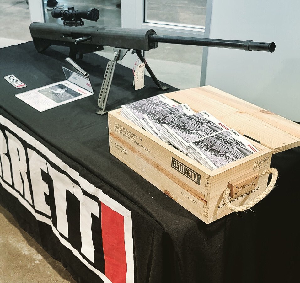 BarrettRifles's tweet photo. The Original Model 82. #50CalFriday #barrettfirearms #barrettModel82 #Model82 #barrett50BMG #50BMG #TheLeaderInLongRange #LongRangeShooting #1982 #OG #DreamBuilds https://t.co/Dnml11IMb7