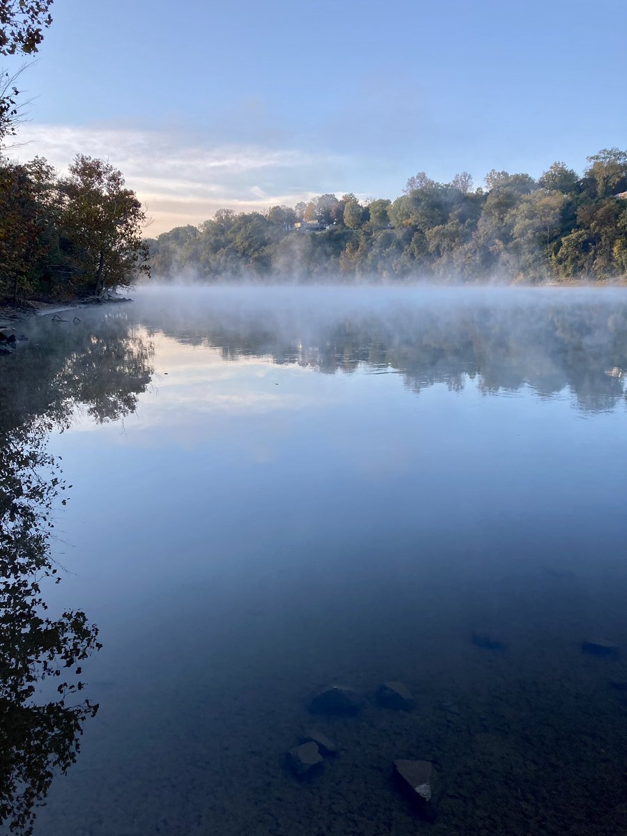 K2Runs's tweet photo. Each step I take has me falling in
l🍁ve with Nashville.
#SeenOnMyWalk #Nashville #NashvilleTN #MusicCity #CumberlandRiver #FallVibes #Fall #FallFrost #OptOutside #Walk #Walker https://t.co/GFkTpslpJe