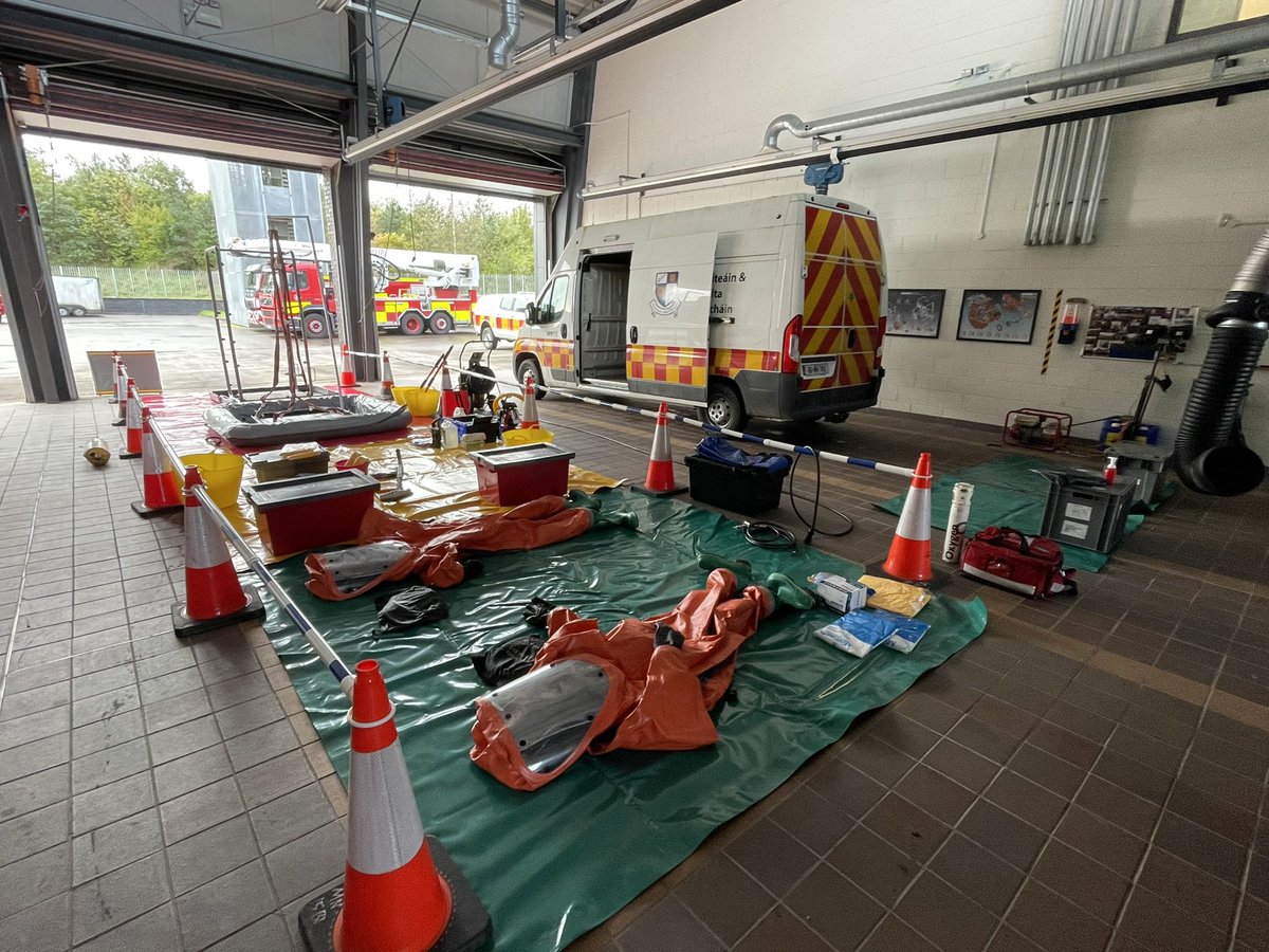 monaghan_fire's tweet photo. Today we are carrying out Hazmat training for our officers. Another field of specialist emergency response that are crews are trained in. https://t.co/WGaEWdalqT