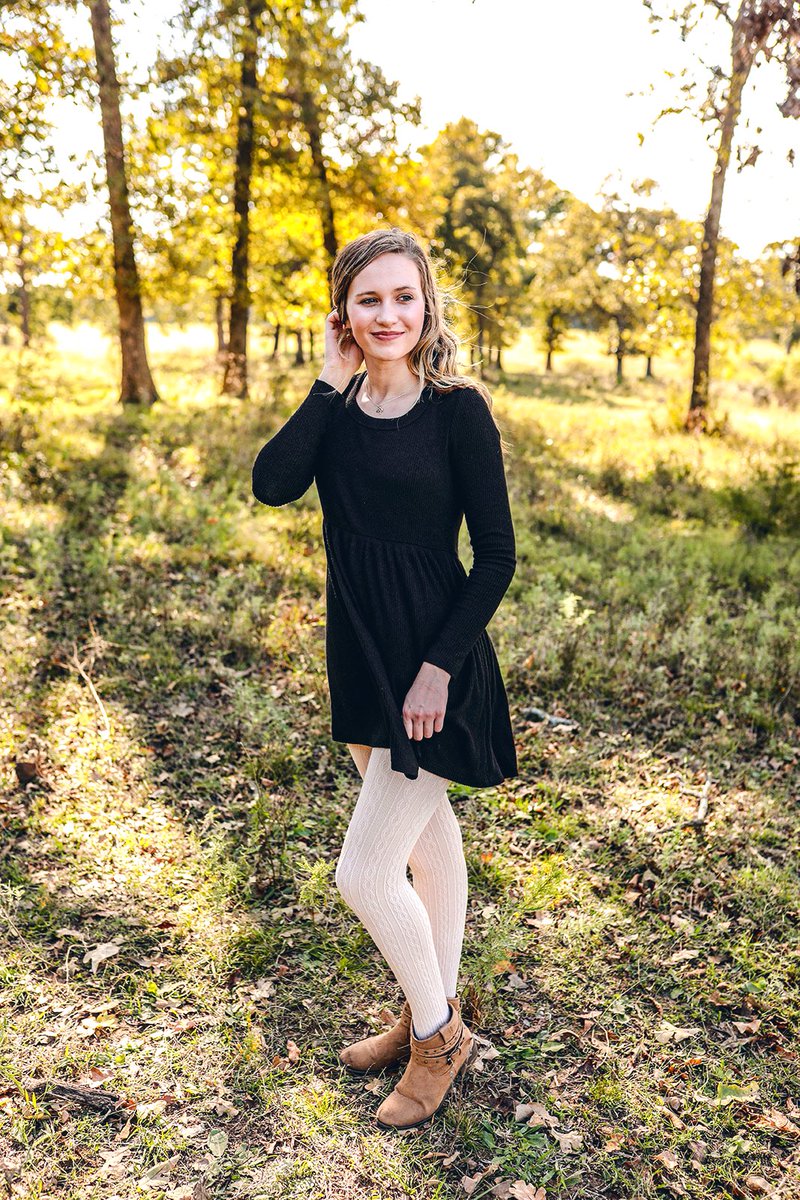 kaylabower__'s tweet photo. f a l l 🍁 v i b e s https://t.co/IXSwxIAyxO