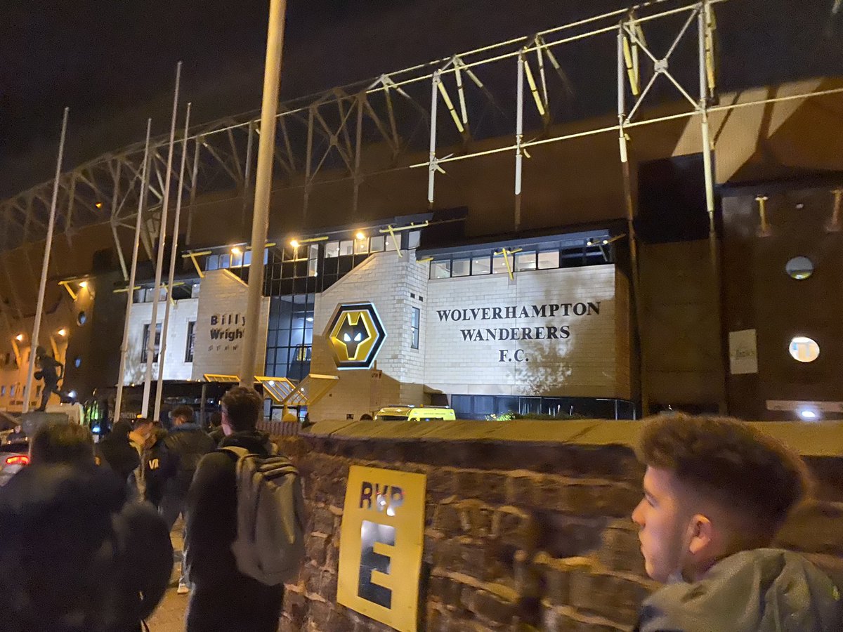 samjones4556's tweet photo. Here at Molineux for Wolves u23s vs West Brom u23s. Thanks @BASportsJourno for the opportunity! https://t.co/OCqN3VS2nx