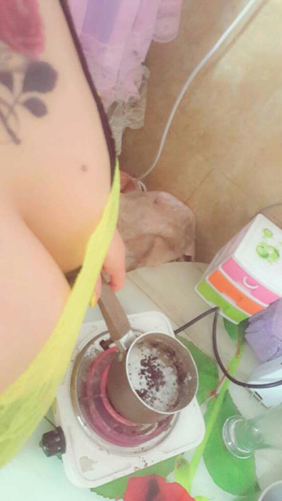 fade_mram's tweet photo. من بده يأرقل معايه يعمل رتويت😊❤💋🙈 https://t.co/yGx0tZii6D