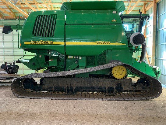 ScottSloan6164's tweet photo. Calling all #teamtrack fans!!  Just when you think you’ve seen it all!🤔😳 https://t.co/vcalW1ZtTM