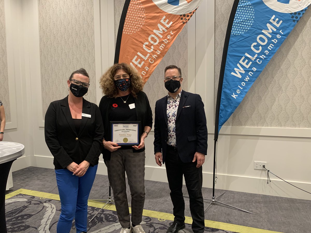 KelownaChamber's tweet photo. A big congratulations to our Top 40 Over 40 Honourees who recently gathered to celebrate their accomplishments during our wrap up celebration! Thank you again to our program's title sponsor BDO Kelowna!
#KelownaBiz #BDOKelowna #Top40Over40 https://t.co/8pIvivc1Av