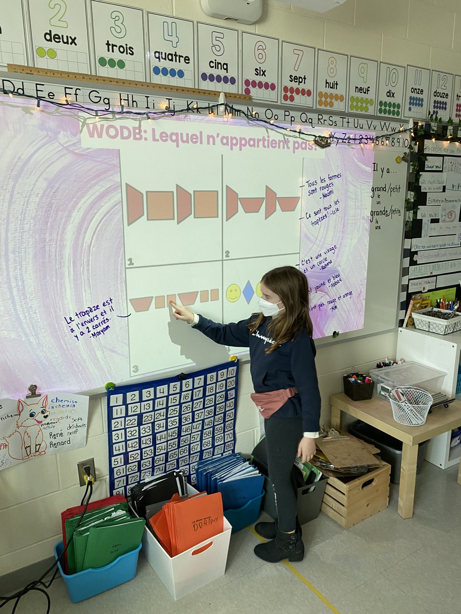 MmeHeckman's tweet photo. This hands-on math is what my kiddos were craving in virtual! It's amazing when we explore and problem-solve this way😍 We did a #WODB math talk and everyone shared their observations on patterns! Can you make a repeating pattern @ home? Send pics of your creations! @HDSBMath https://t.co/cAKlSCYsFh