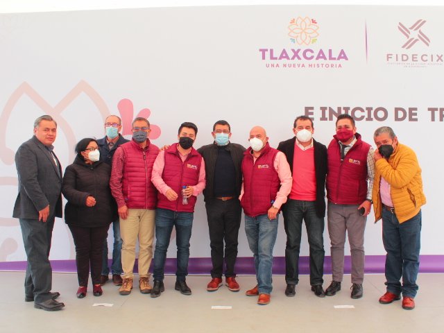 yaircastillop's tweet photo. Acompáñanos a nuestra Gobernadora en el inicio de trabajos de infraestructura de #FIDECIX.
#UPTx
#Tlaxcala https://t.co/lc6FzTK0PX