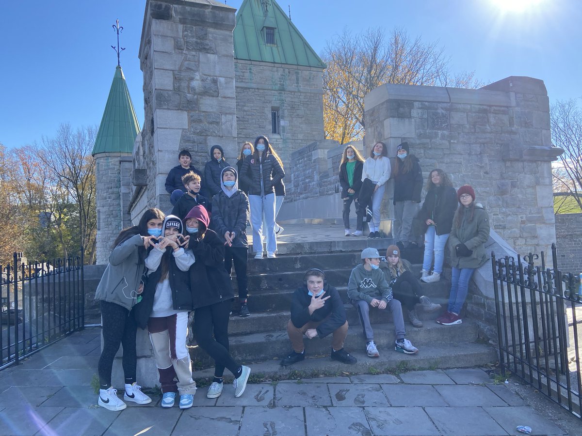 TrishaKlancar's tweet photo. Ended the week in #oldquebec #8kms with kids #awesome #exploration #europeanexplorers https://t.co/xiGmMRAZEL