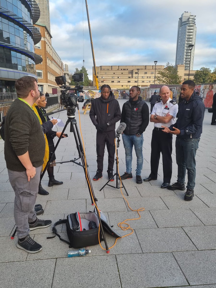 AnthonyKingCroydon tweet media