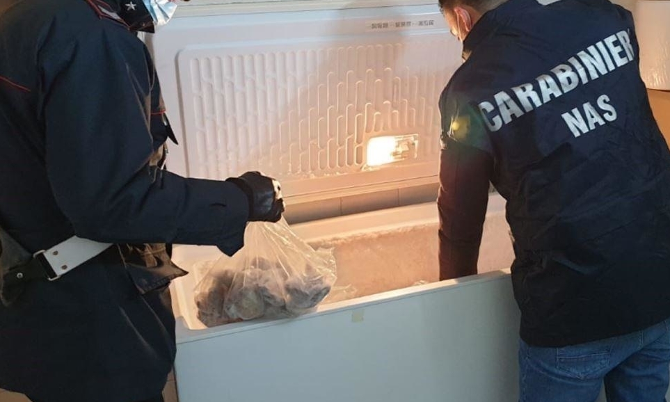 “Troppi controlli nel mio negozio. Poi gli ho fatto un bel regalo e non sono più venuti…”

Ascolta: radioglobo.it/30506/negozio-…