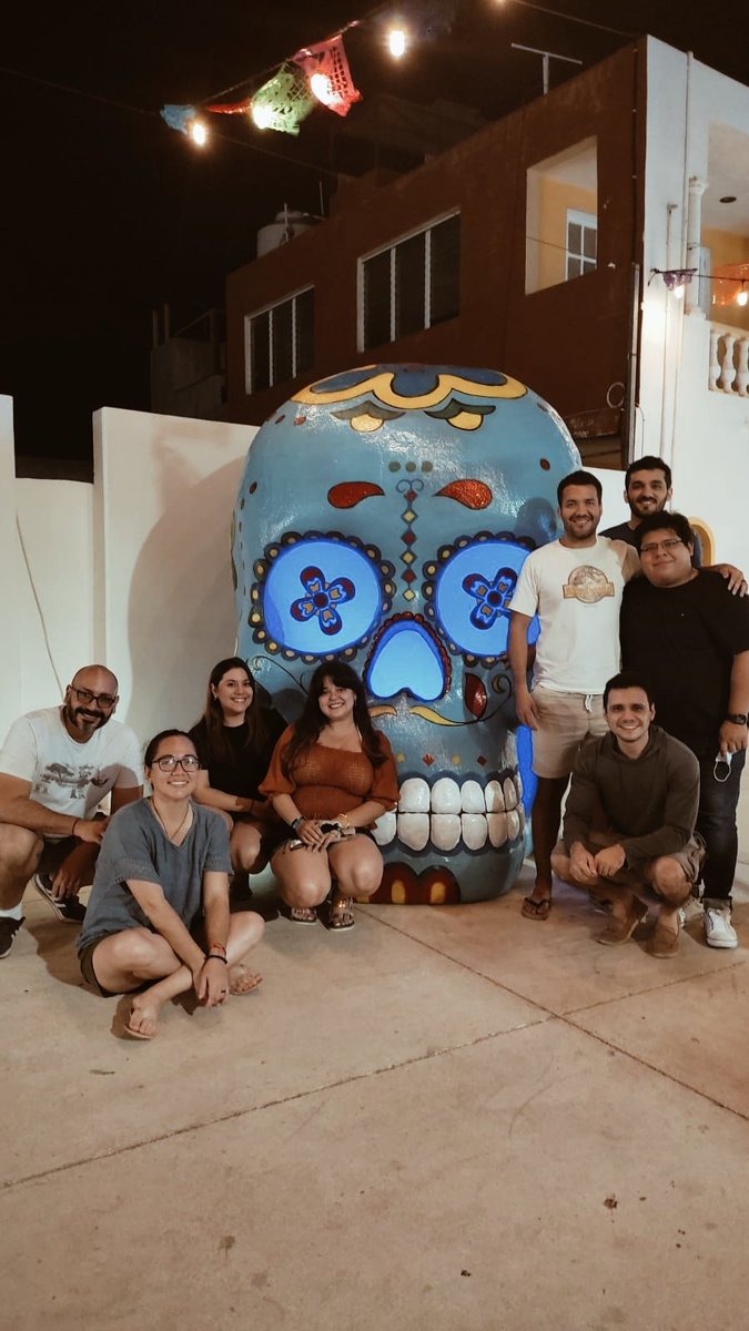 TeamCarapacho's tweet photo. Comenzamos jugando y terminamos viajando a México y Ecuador para reunirnos y pasarla increíble. Viva el TC / Travel Company.
✈️✨🇪🇨🇲🇽✨. https://t.co/hP2wDnsL4w