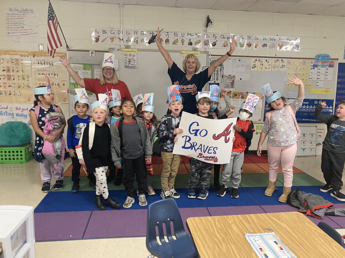 Mrs. Walker tweet media