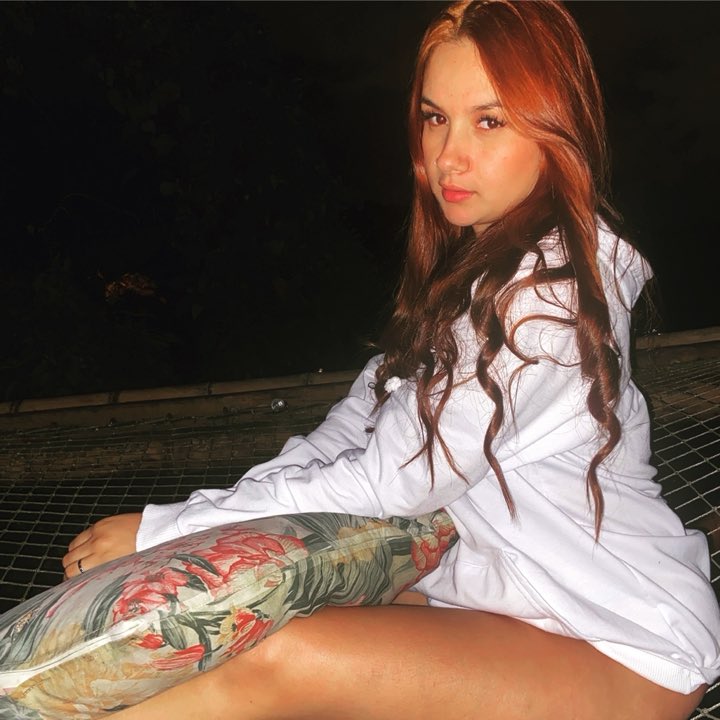 HelenOwens tweet media