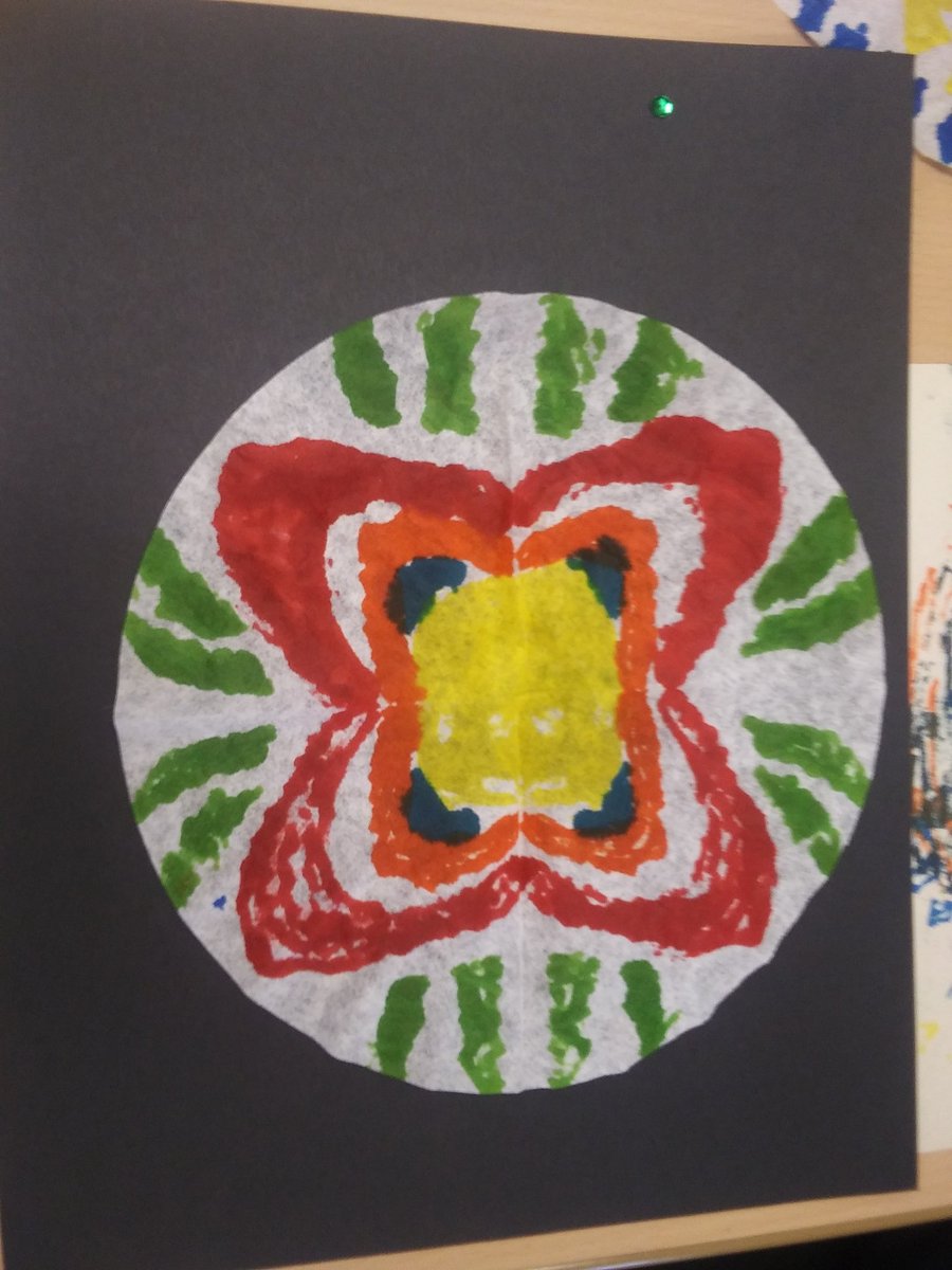 Herdman46's tweet photo. Diwali Day 2 of 5 #Rangoli https://t.co/OdrF9vUXS6