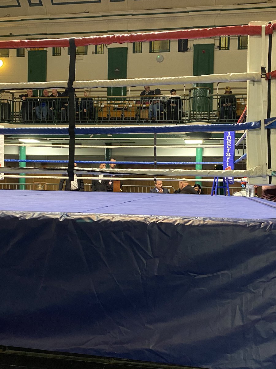 ESBRBoxing's tweet image. BRITISH BOXING IS THRIVING! 🇬🇧 🙌

ESBR Are Covering Two Shows Tonight: 

▪️Conlan Boxing - Ulster Hall 🏛

▪️Warren Boxing Management - York Hall🏛

LET’S GO! 💥

#boxing 🥊 #ConlanBoxing #WarrenBoxingManagement #britishboxing 🇬🇧