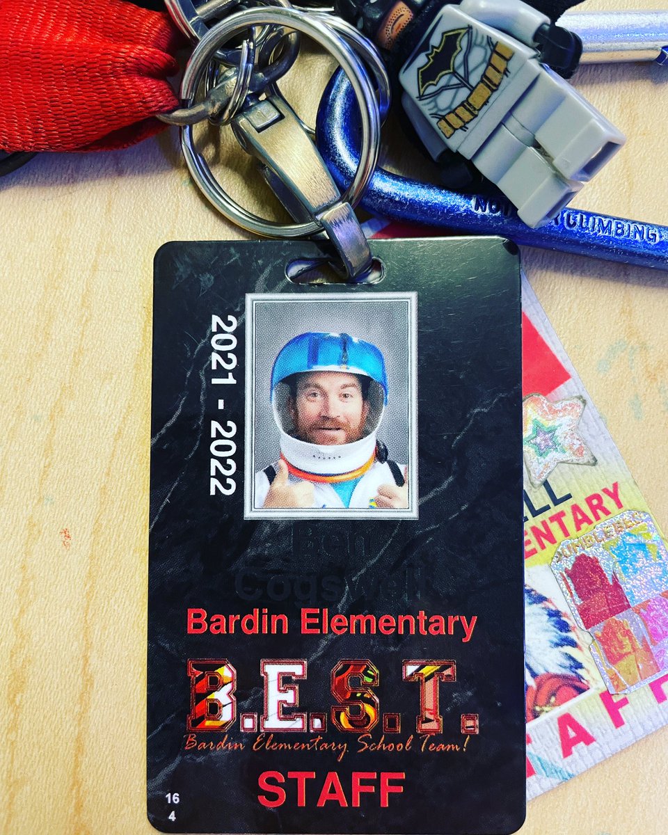 cogswell_ben's tweet photo. Got to say this new ID badge is on point!
@KindRockets #kindrockets #bardinstrong #alisalstrong https://t.co/HrVwGL7MiU
