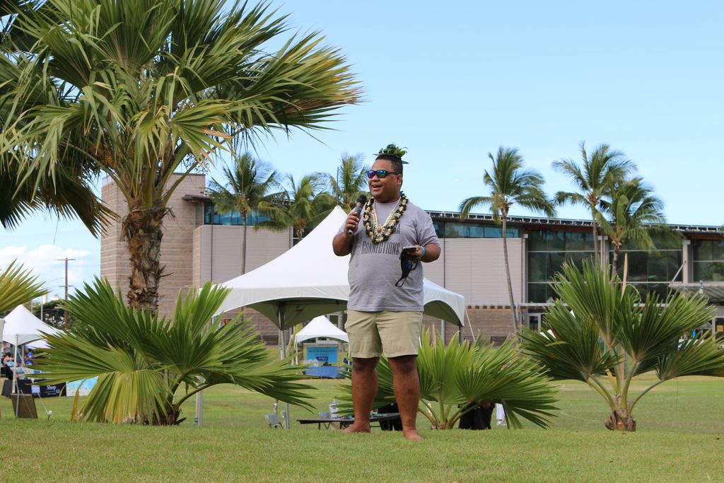 micronesiafest's tweet photo. The Celebration Continues with Philios Uruman, a powerful community advocate who has worked with Pacific Islander communities in extraordinary ways!
Read more here:
https://t.co/iz4oDyZzBz
#CelebrateMicronesia #TheCelebrationContinues #MastersOfCeremonies https://t.co/X2SeBJOimO
