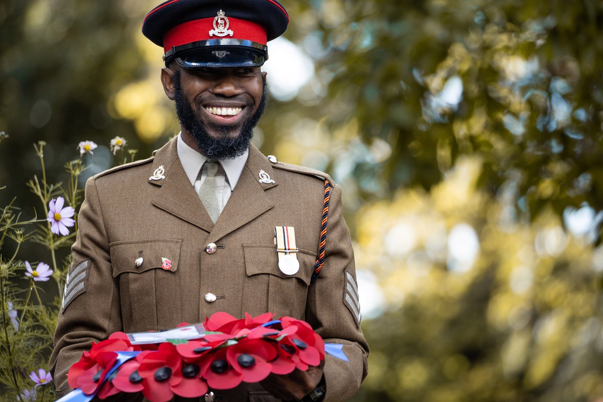 This year, the National Muslim Service of Remembrance took place in Manchester @1BMHC. This service honoured the significant contribution of Muslim soldiers who fought in the World Wars in the British Indian Army. Read more: army.mod.uk/news-and-event…