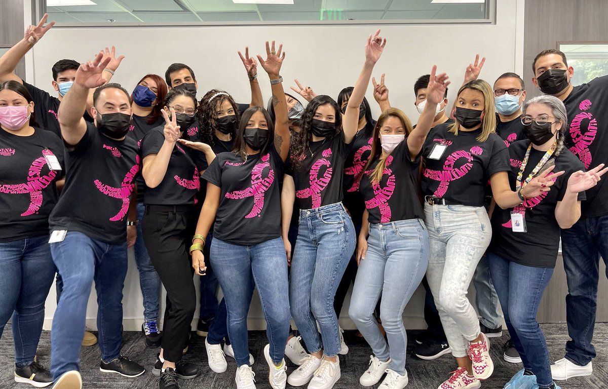 CytoimmunePR's tweet photo. Luchamos cada día contra cáncer y trabajamos innovando con nuevas terapias desde aquí, desde Puerto Rico. Nuestras manos llevan esperanza de un mejor futuro para pacientes de cáncer. 

¡Estás son las caras en CytoImmune Therapeutics que trabajan para ti! 🎉🎉♥️ https://t.co/rzMTXUo9pW