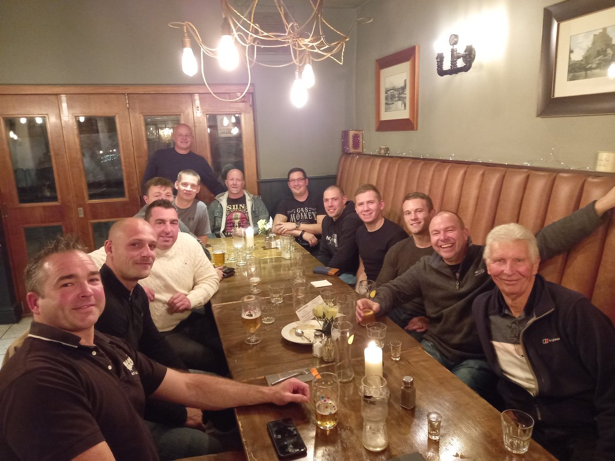 What a fantastic 2 weeks <a href="/LincsFireRescue/">Lincolnshire Fire and Rescue</a> #Waddington for <a href="/AvonFireRescue/">Avon Fire & Rescue Service</a> #heavyrescue Instructors Course. superb facilities and lovely people in a beautiful city. Thankyou to them for their help 
 Finally <a href="/RAFWaddington/">RAF Waddington</a> Fire Section thankyou for the end of course photos👍