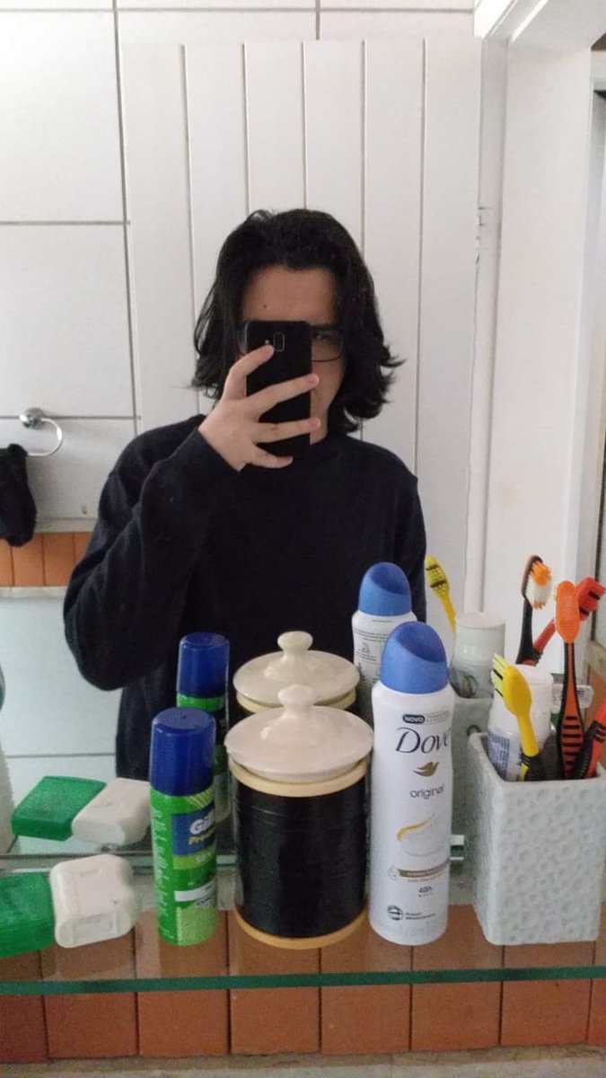 haruvlr's tweet image. motivos para namorar meu amigo duduh - a thread 

[@zduduh]