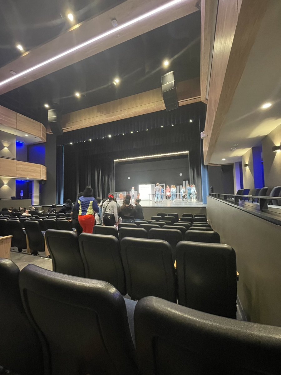 tunintabi's tweet photo. Looking forward to seeing our Gunn Gators perform at the CVPA. Congratulations to Parker Fitzgerald! @ArlingtonISDVPA @GunnJrHigh https://t.co/41CUfzHa6g