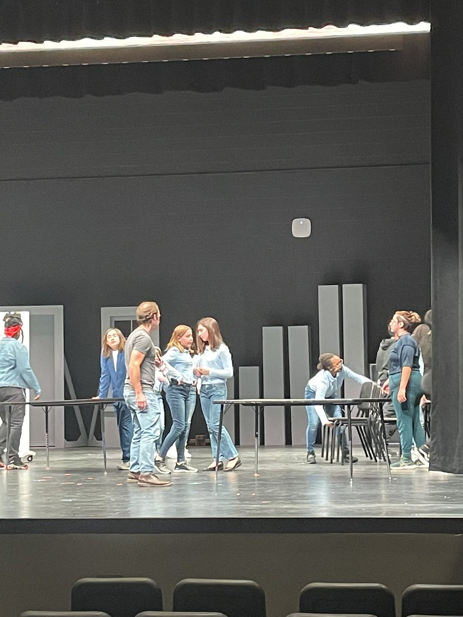 tunintabi's tweet photo. Looking forward to seeing our Gunn Gators perform at the CVPA. Congratulations to Parker Fitzgerald! @ArlingtonISDVPA @GunnJrHigh https://t.co/41CUfzHa6g